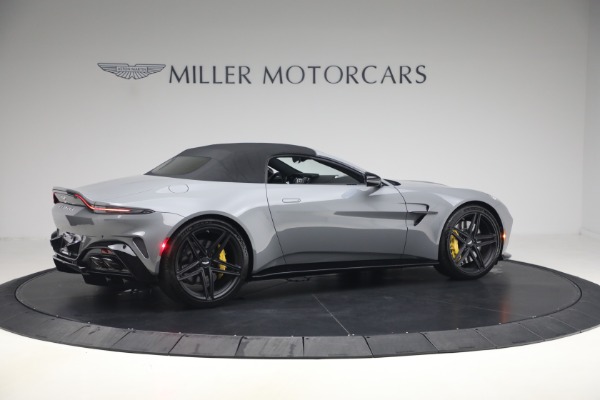 New 2026 Aston Martin Vantage Roadster for sale $263,400 at Bugatti of Greenwich in Greenwich CT 06830 20