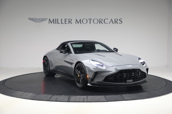 New 2026 Aston Martin Vantage Roadster for sale $263,400 at Bugatti of Greenwich in Greenwich CT 06830 23