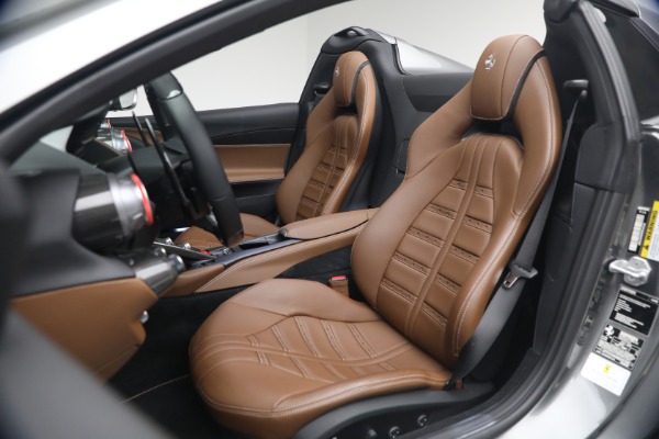 Used 2021 Ferrari 812 GTS for sale $1,039,900 at Bugatti of Greenwich in Greenwich CT 06830 15