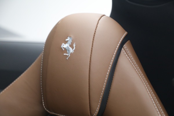 Used 2021 Ferrari 812 GTS for sale $1,039,900 at Bugatti of Greenwich in Greenwich CT 06830 23
