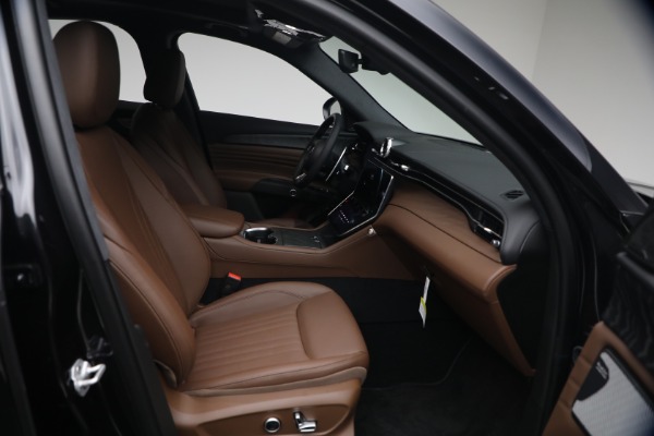 New 2026 Maserati Grecale Modena V6 for sale Call for price at Bugatti of Greenwich in Greenwich CT 06830 18