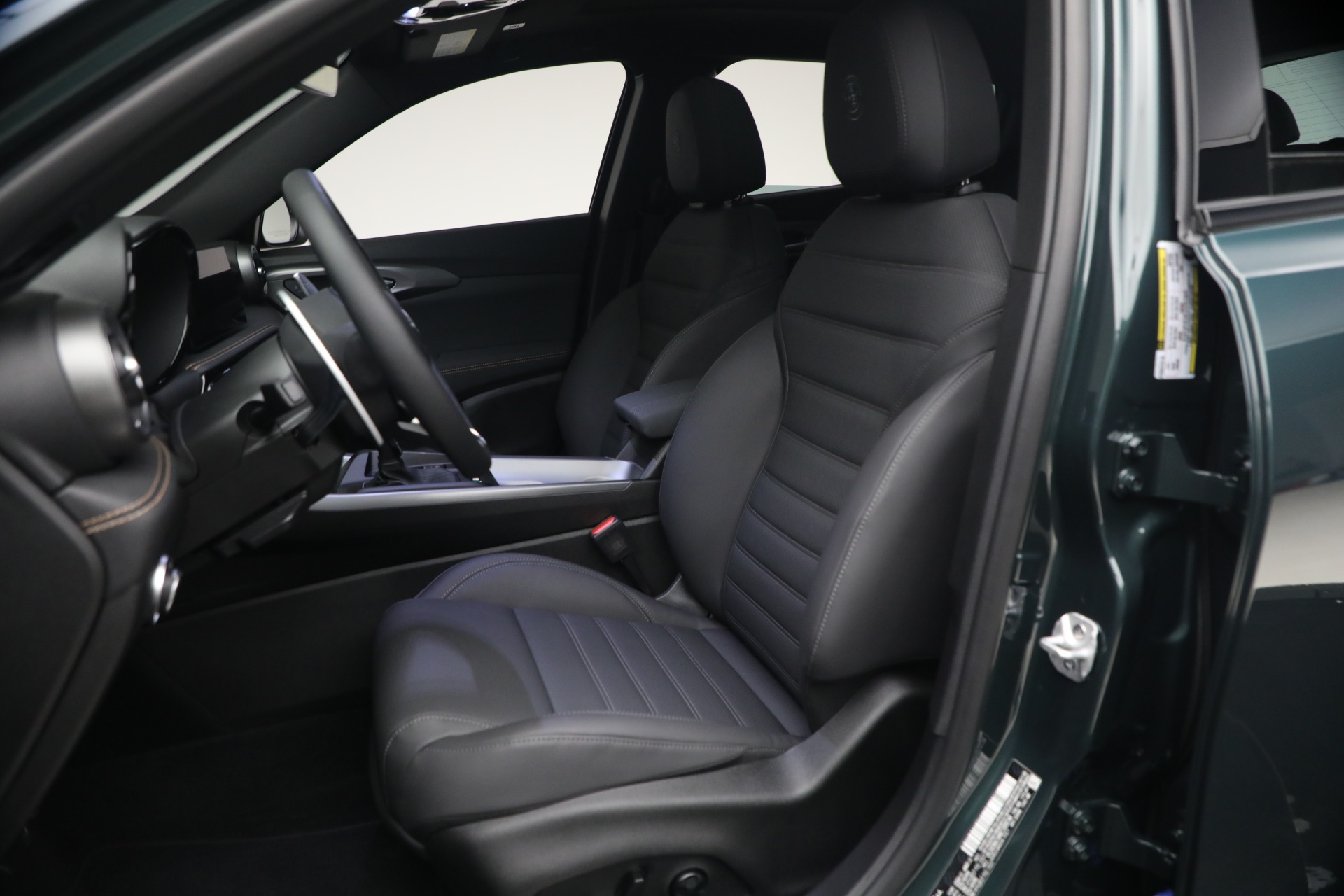 2026 Alfa Romeo Tonale Veloce - Photo 14
