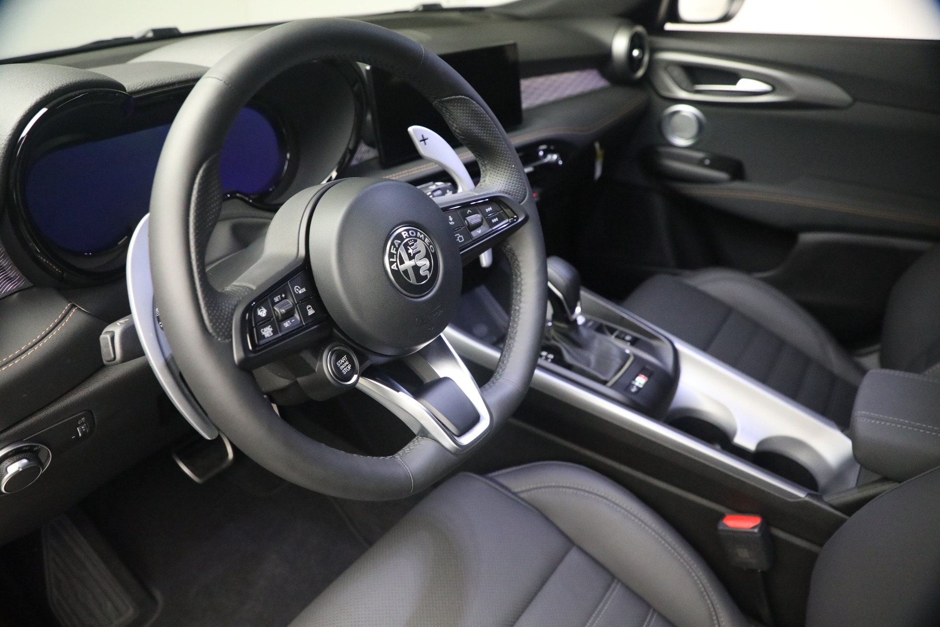 2026 Alfa Romeo Tonale Veloce - Photo 22