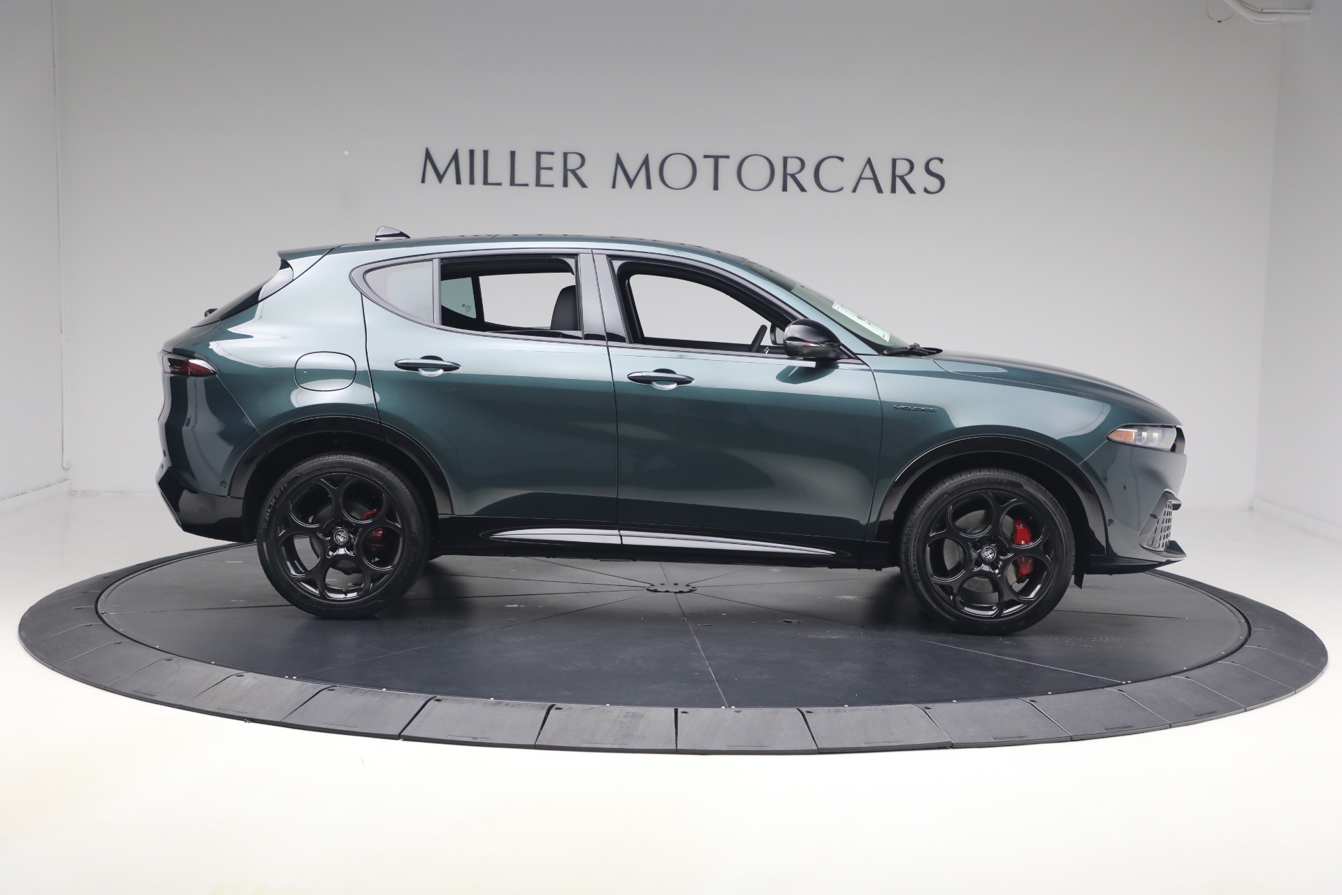 2026 Alfa Romeo Tonale Veloce - Photo 8