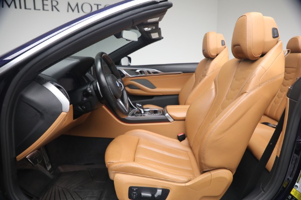 Used 2022 BMW 8 Series M850i xDrive for sale $64,900 at Bugatti of Greenwich in Greenwich CT 06830 13