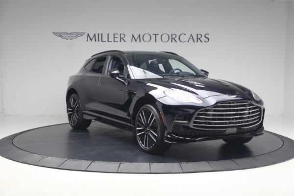 Used 2025 Aston Martin DBX 707 for sale $206,900 at Bugatti of Greenwich in Greenwich CT 06830 11