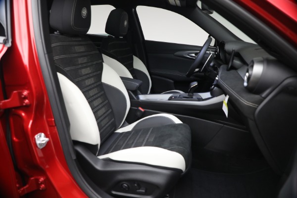 New 2026 Alfa Romeo Tonale Sport Speciale for sale $49,135 at Bugatti of Greenwich in Greenwich CT 06830 16