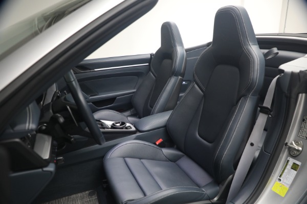 Used 2024 Porsche 911 Carrera GTS for sale $183,900 at Bugatti of Greenwich in Greenwich CT 06830 14