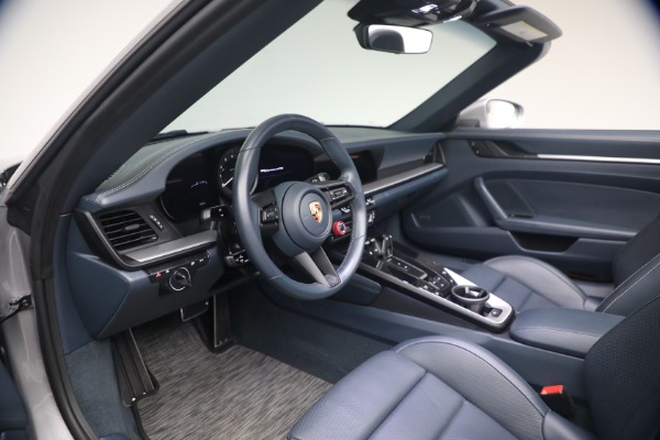 Used 2024 Porsche 911 Carrera GTS for sale $183,900 at Bugatti of Greenwich in Greenwich CT 06830 15