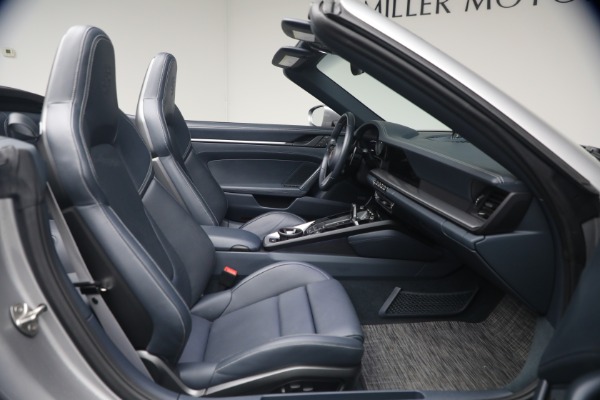 Used 2024 Porsche 911 Carrera GTS for sale $183,900 at Bugatti of Greenwich in Greenwich CT 06830 17