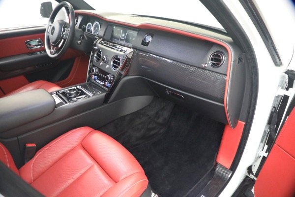 Used 2021 Rolls-Royce Black Badge Cullinan for sale $289,900 at Bugatti of Greenwich in Greenwich CT 06830 18