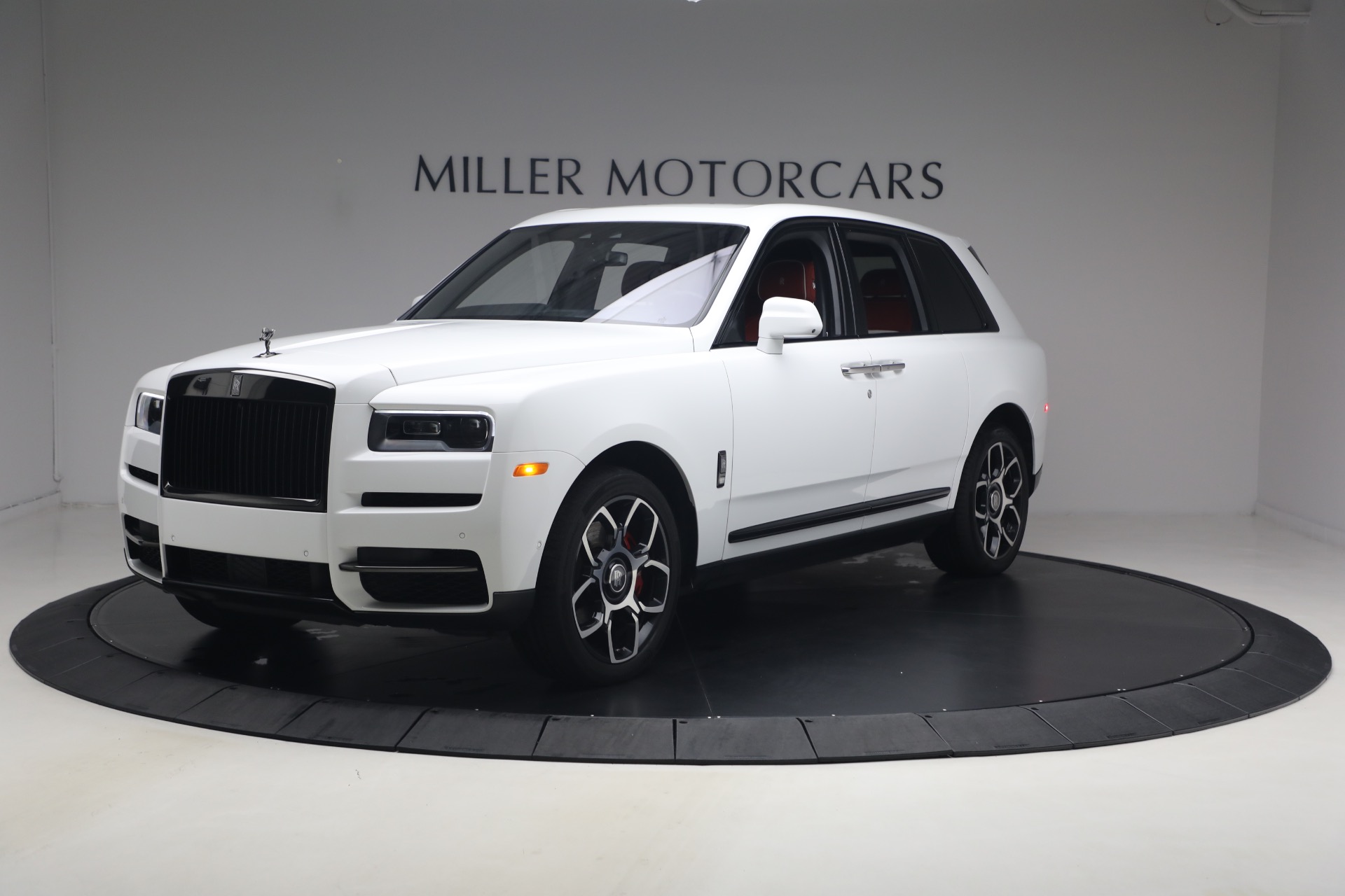 Used 2021 Rolls-Royce Black Badge Cullinan for sale $289,900 at Bugatti of Greenwich in Greenwich CT 06830 1