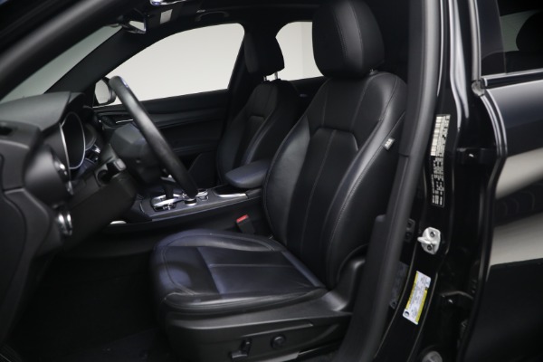 Used 2022 Alfa Romeo Stelvio TI for sale $27,900 at Bugatti of Greenwich in Greenwich CT 06830 15