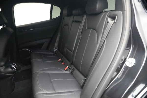 Used 2022 Alfa Romeo Stelvio TI for sale $27,900 at Bugatti of Greenwich in Greenwich CT 06830 19