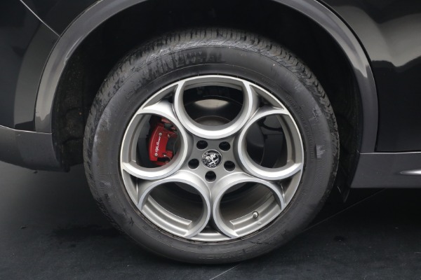 Used 2022 Alfa Romeo Stelvio TI for sale $27,900 at Bugatti of Greenwich in Greenwich CT 06830 24