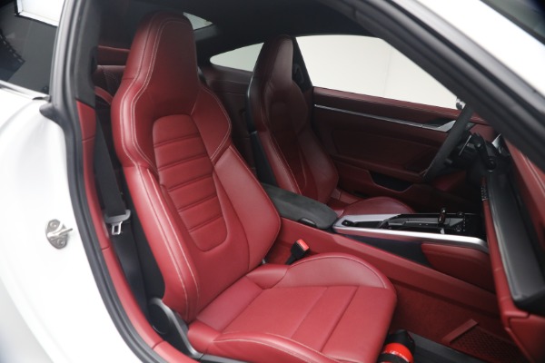 Used 2022 Porsche 911 Turbo S for sale $242,900 at Bugatti of Greenwich in Greenwich CT 06830 18