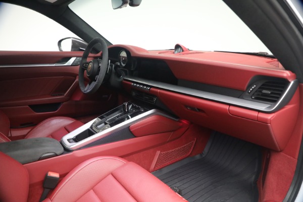 Used 2022 Porsche 911 Turbo S for sale $242,900 at Bugatti of Greenwich in Greenwich CT 06830 19