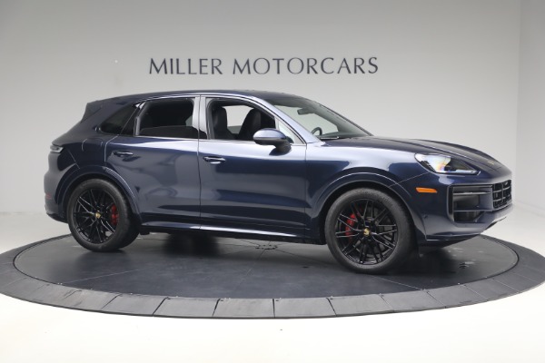 Used 2024 Porsche Cayenne S for sale $79,900 at Bugatti of Greenwich in Greenwich CT 06830 10