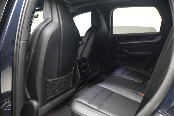 Used 2024 Porsche Cayenne S for sale $79,900 at Bugatti of Greenwich in Greenwich CT 06830 17
