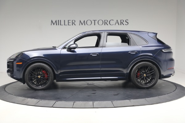 Used 2024 Porsche Cayenne S for sale $79,900 at Bugatti of Greenwich in Greenwich CT 06830 3