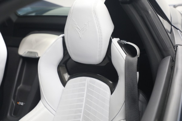 Used 2021 Chevrolet Corvette Stingray for sale $71,900 at Bugatti of Greenwich in Greenwich CT 06830 20