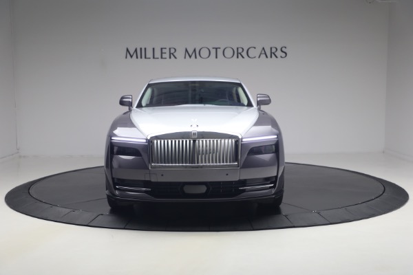 Used 2024 Rolls-Royce Spectre for sale $399,900 at Bugatti of Greenwich in Greenwich CT 06830 10