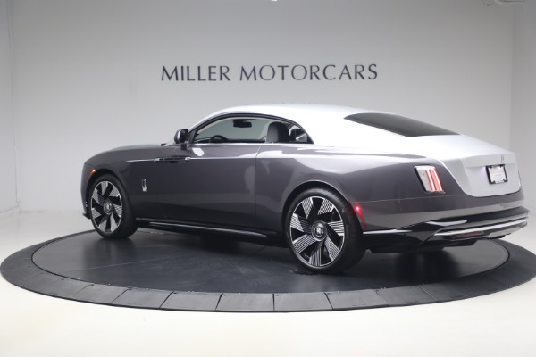 Used 2024 Rolls-Royce Spectre for sale $399,900 at Bugatti of Greenwich in Greenwich CT 06830 13