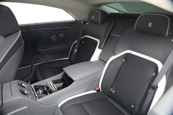 Used 2024 Rolls-Royce Spectre for sale $399,900 at Bugatti of Greenwich in Greenwich CT 06830 26
