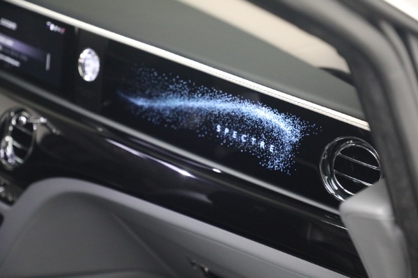 Used 2024 Rolls-Royce Spectre for sale $399,900 at Bugatti of Greenwich in Greenwich CT 06830 28