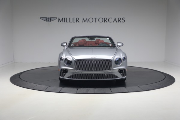 Used 2022 Bentley Continental GTC V8 for sale $219,900 at Bugatti of Greenwich in Greenwich CT 06830 12