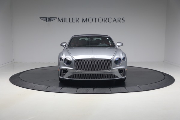 Used 2022 Bentley Continental GTC V8 for sale $219,900 at Bugatti of Greenwich in Greenwich CT 06830 13