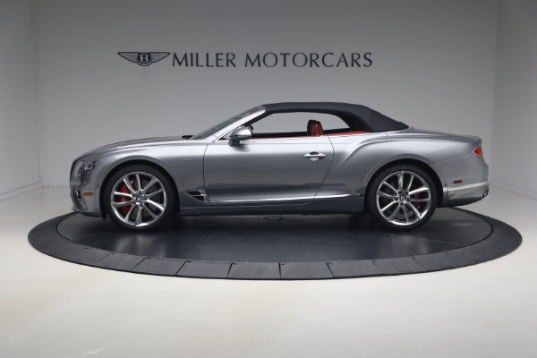 Used 2022 Bentley Continental GTC V8 for sale $219,900 at Bugatti of Greenwich in Greenwich CT 06830 16