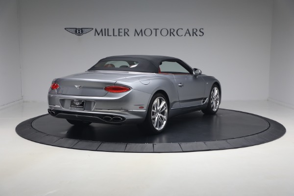 Used 2022 Bentley Continental GTC V8 for sale $219,900 at Bugatti of Greenwich in Greenwich CT 06830 20