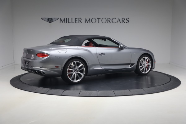 Used 2022 Bentley Continental GTC V8 for sale $219,900 at Bugatti of Greenwich in Greenwich CT 06830 21