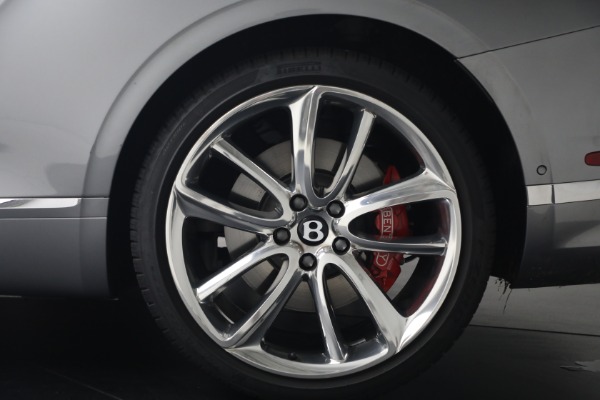 Used 2022 Bentley Continental GTC V8 for sale $219,900 at Bugatti of Greenwich in Greenwich CT 06830 26