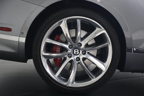 Used 2022 Bentley Continental GTC V8 for sale $219,900 at Bugatti of Greenwich in Greenwich CT 06830 27