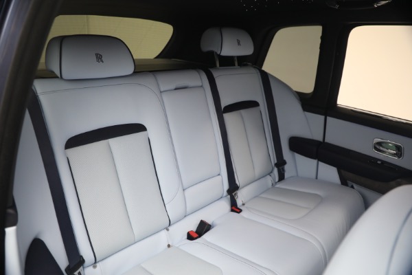 Used 2025 Rolls-Royce Cullinan for sale $419,900 at Bugatti of Greenwich in Greenwich CT 06830 24