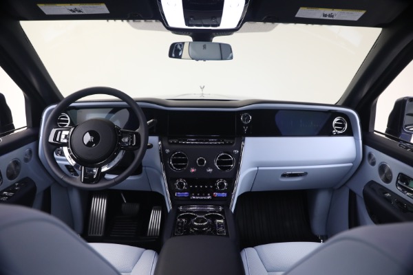 Used 2025 Rolls-Royce Cullinan for sale $419,900 at Bugatti of Greenwich in Greenwich CT 06830 4