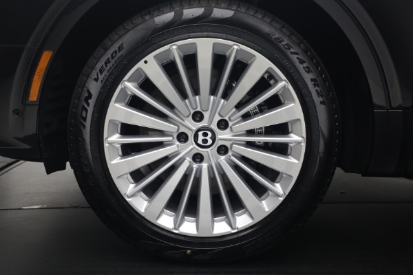New 2026 Bentley Bentayga V8 for sale $244,330 at Bugatti of Greenwich in Greenwich CT 06830 14