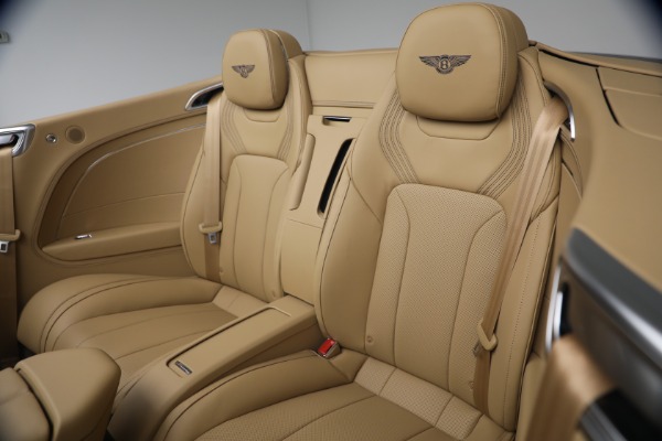 New 2026 Bentley Continental GTC S for sale $363,390 at Bugatti of Greenwich in Greenwich CT 06830 27
