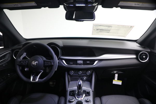 New 2026 Alfa Romeo Stelvio Veloce for sale $60,715 at Bugatti of Greenwich in Greenwich CT 06830 21