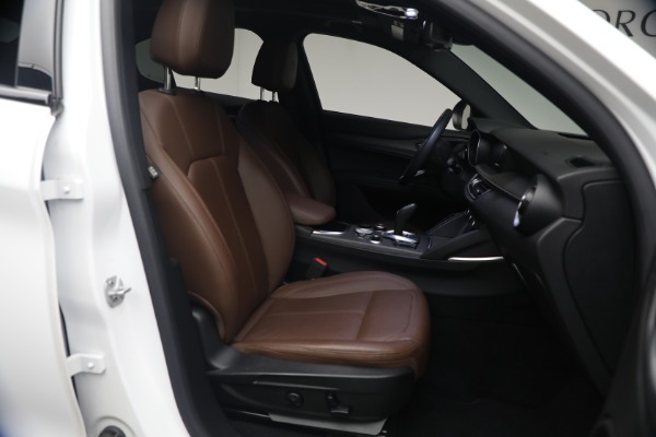 Used 2023 Alfa Romeo Stelvio Ti for sale $32,900 at Bugatti of Greenwich in Greenwich CT 06830 17