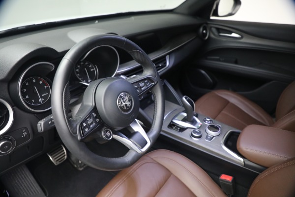 Used 2023 Alfa Romeo Stelvio Ti for sale $32,900 at Bugatti of Greenwich in Greenwich CT 06830 20