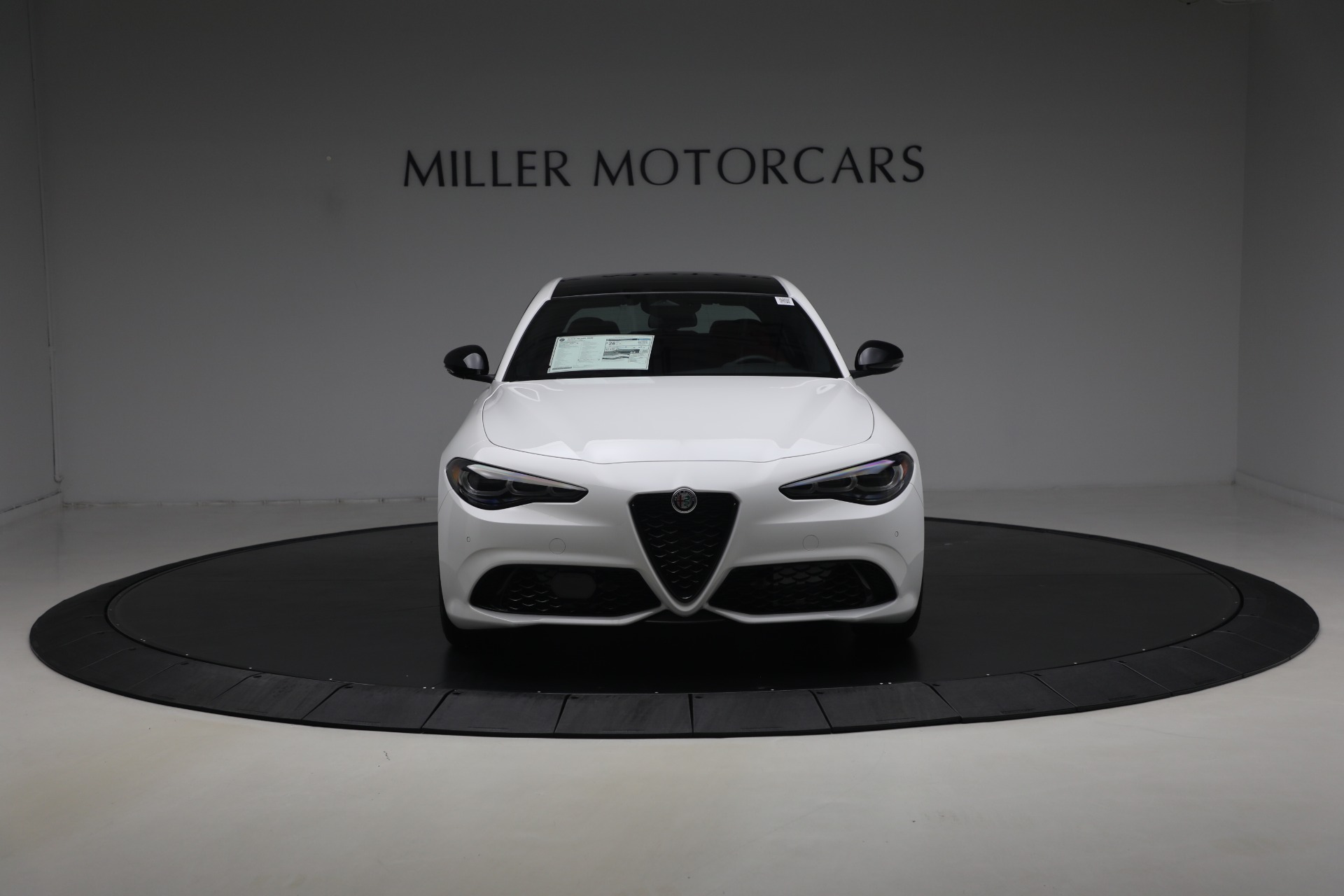2026 Alfa Romeo Giulia Base - Photo 13