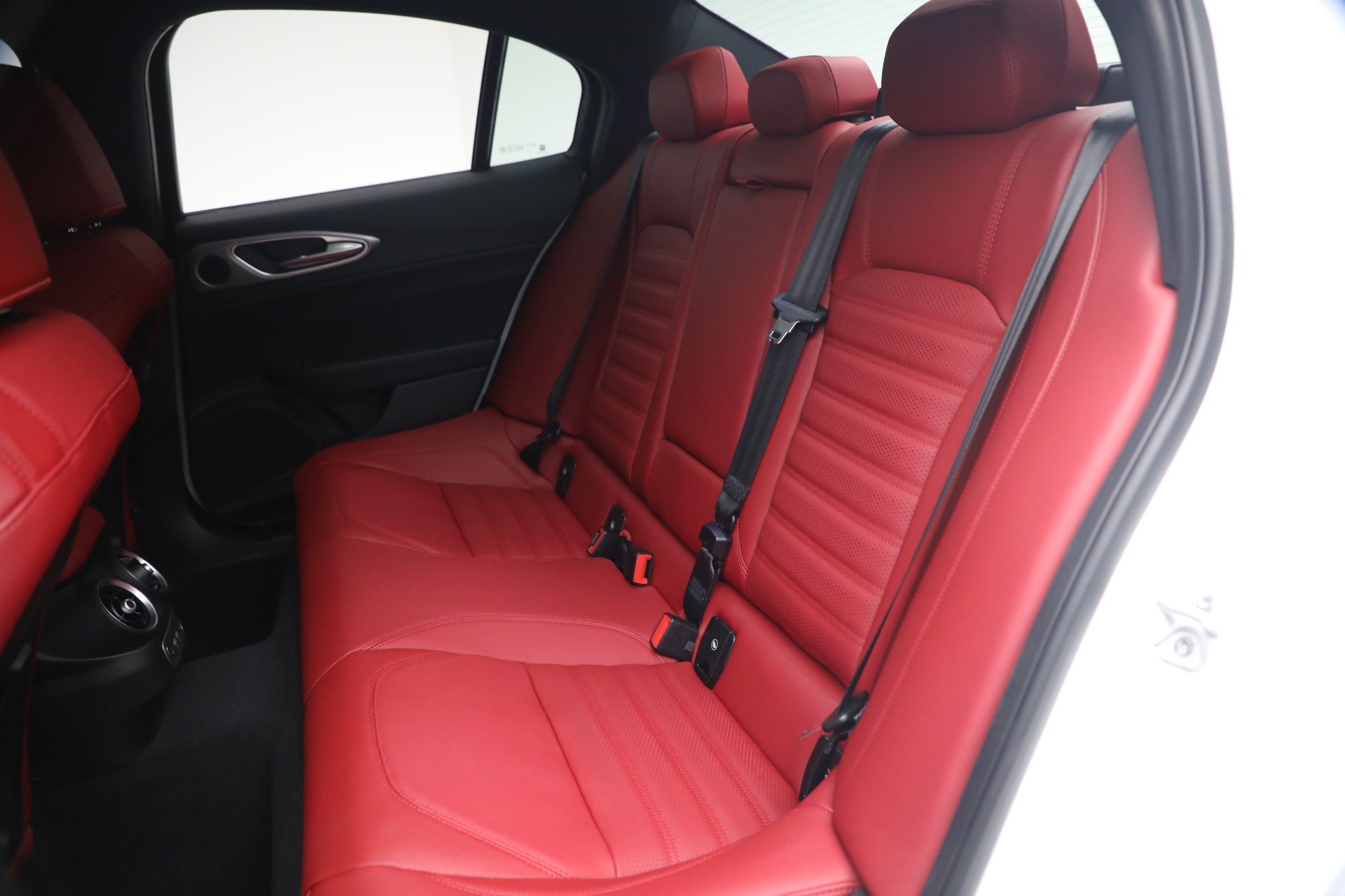 2026 Alfa Romeo Giulia Base - Photo 19