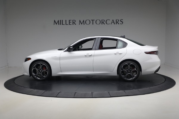 New 2026 Alfa Romeo Giulia Veloce for sale $55,870 at Bugatti of Greenwich in Greenwich CT 06830 3