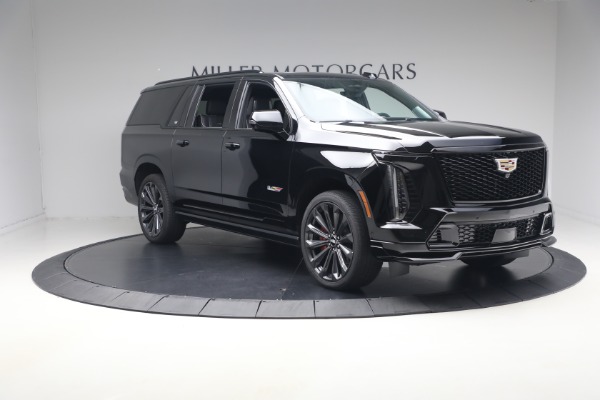 Used 2026 Cadillac Escalade-V ESV for sale $189,900 at Bugatti of Greenwich in Greenwich CT 06830 11