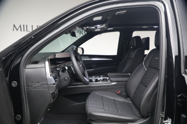 Used 2026 Cadillac Escalade-V ESV for sale $189,900 at Bugatti of Greenwich in Greenwich CT 06830 13