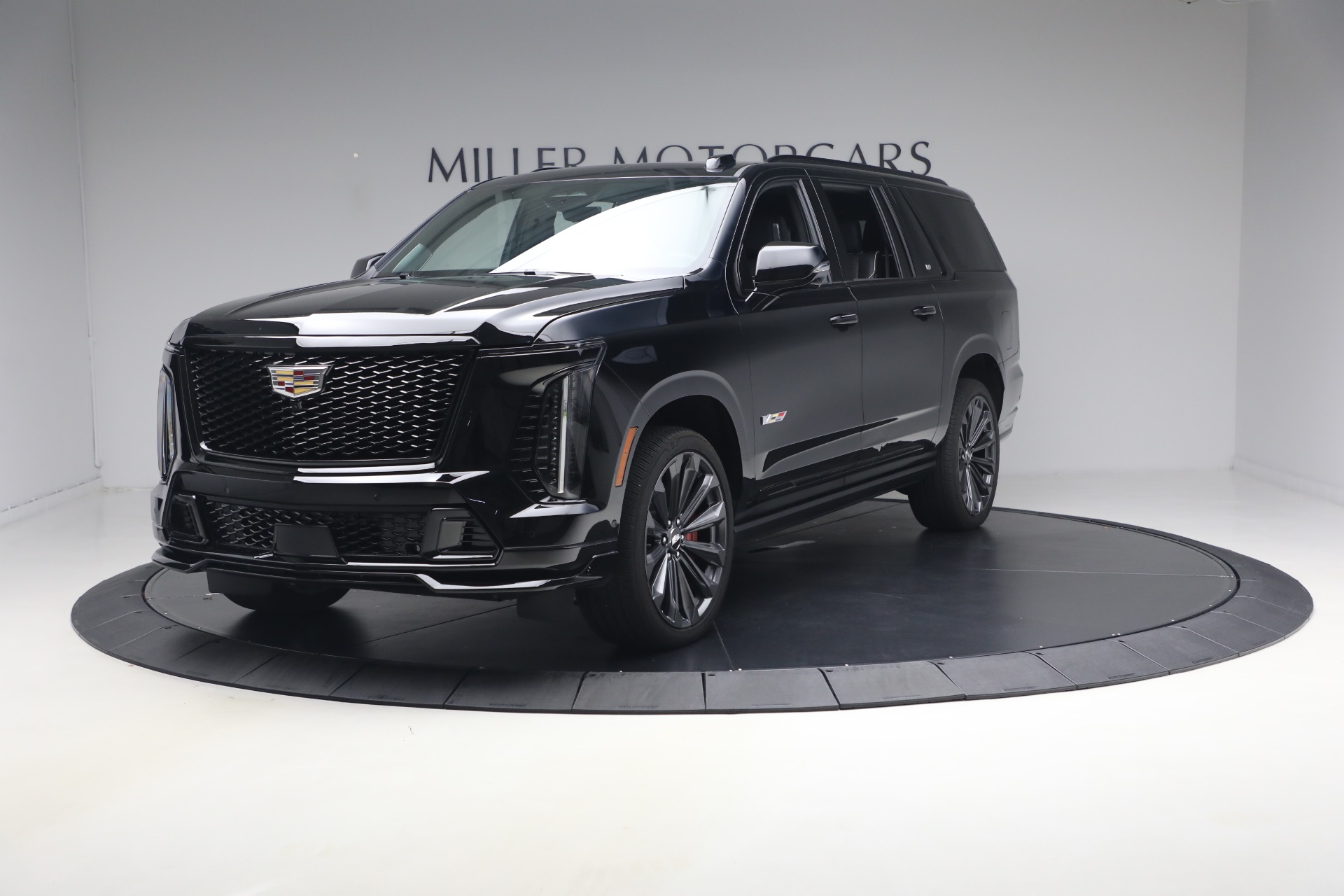 Used 2026 Cadillac Escalade-V ESV for sale $189,900 at Bugatti of Greenwich in Greenwich CT 06830 1
