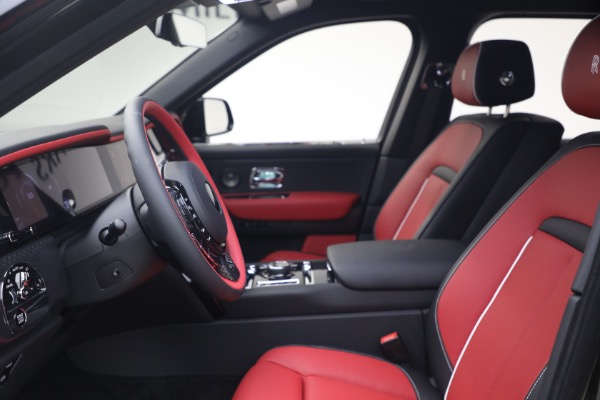 New 2027 Rolls-Royce Black Badge Cullinan for sale $569,350 at Bugatti of Greenwich in Greenwich CT 06830 16